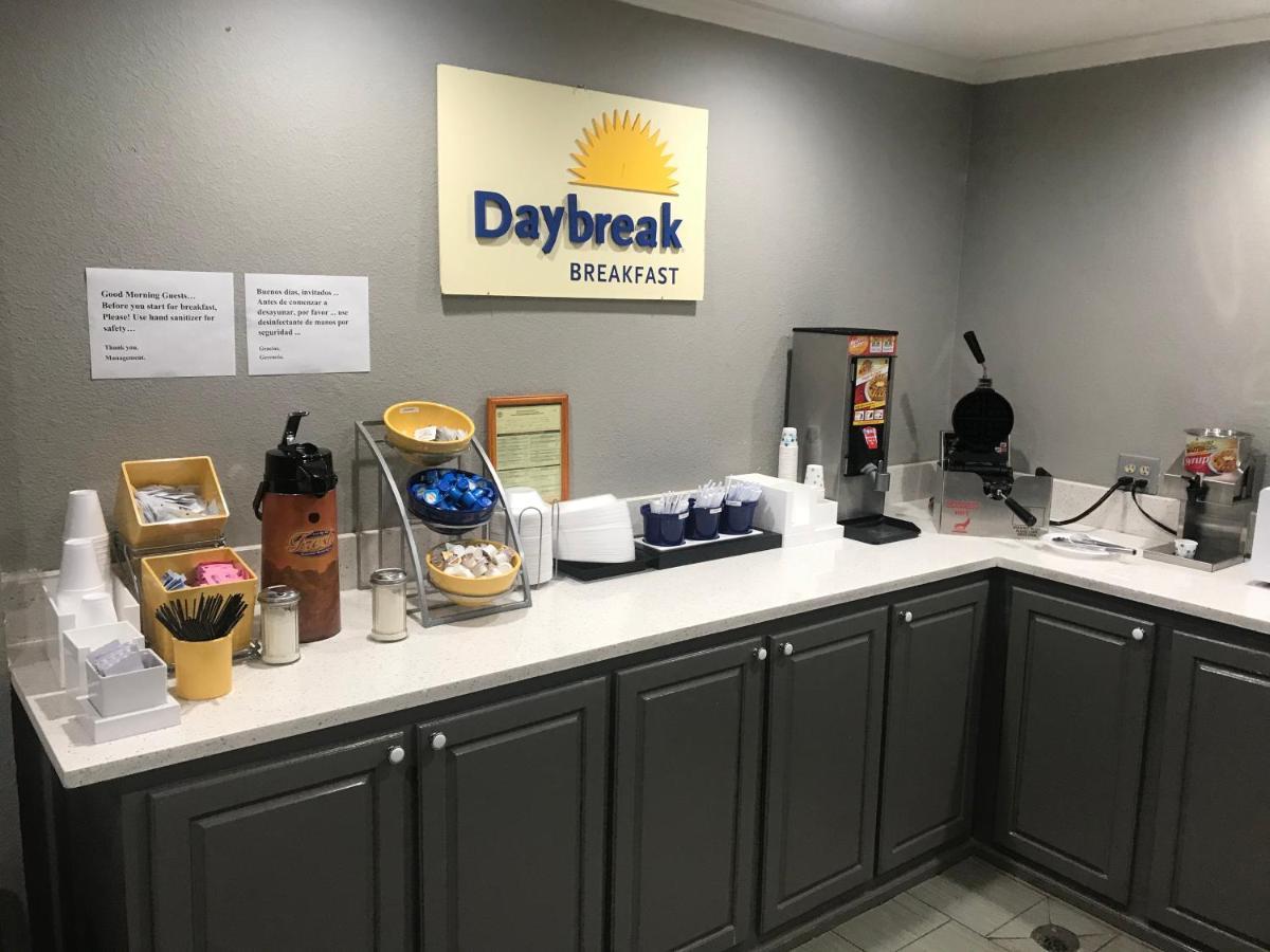 Days Inn & Suites By Wyndham Collierville Germantown Area Dış mekan fotoğraf