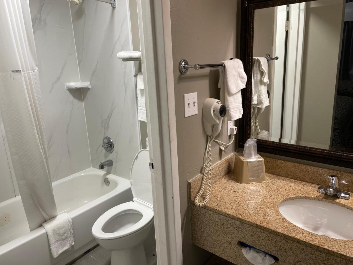 Days Inn & Suites By Wyndham Collierville Germantown Area Dış mekan fotoğraf