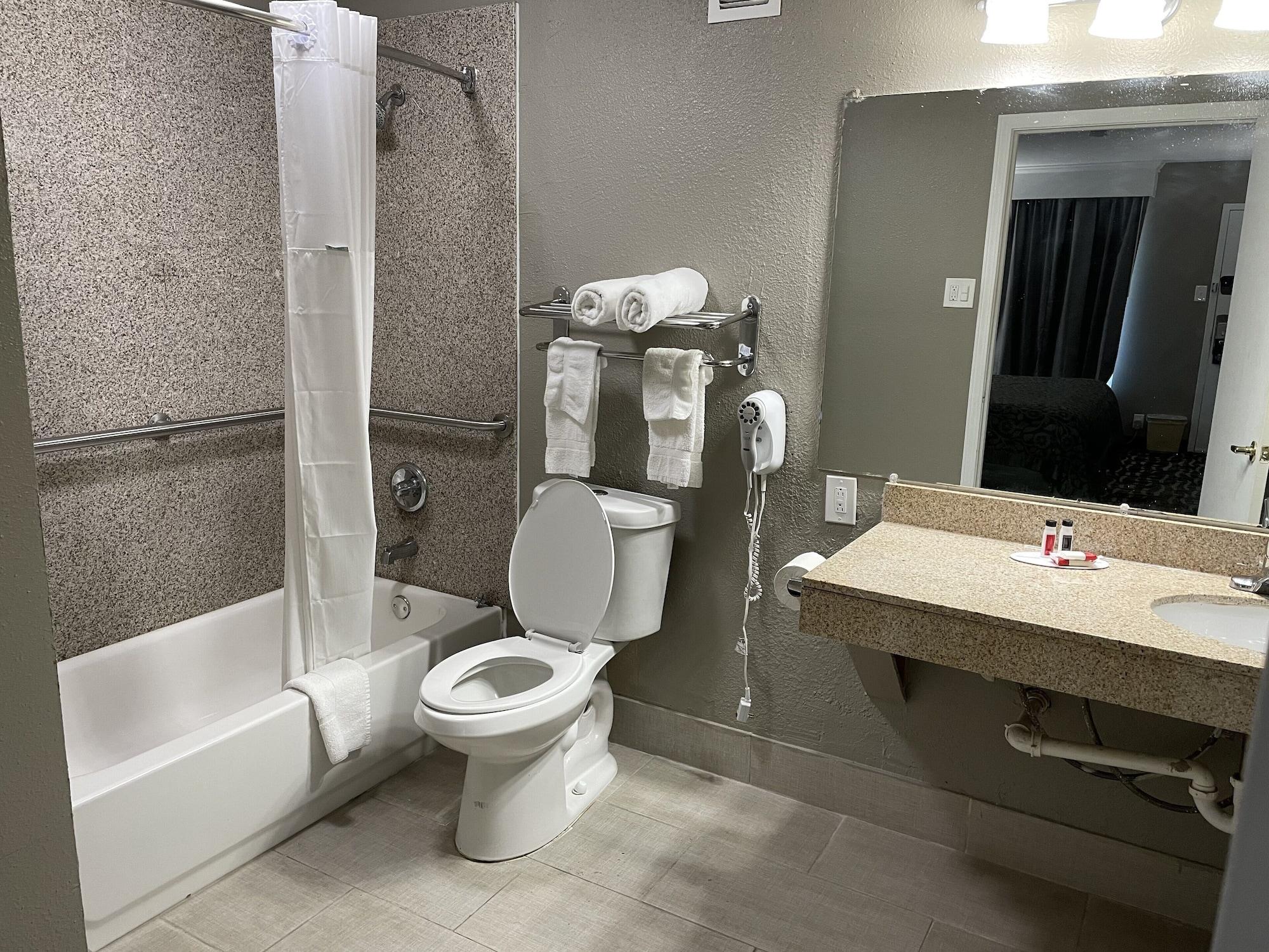 Days Inn & Suites By Wyndham Collierville Germantown Area Dış mekan fotoğraf