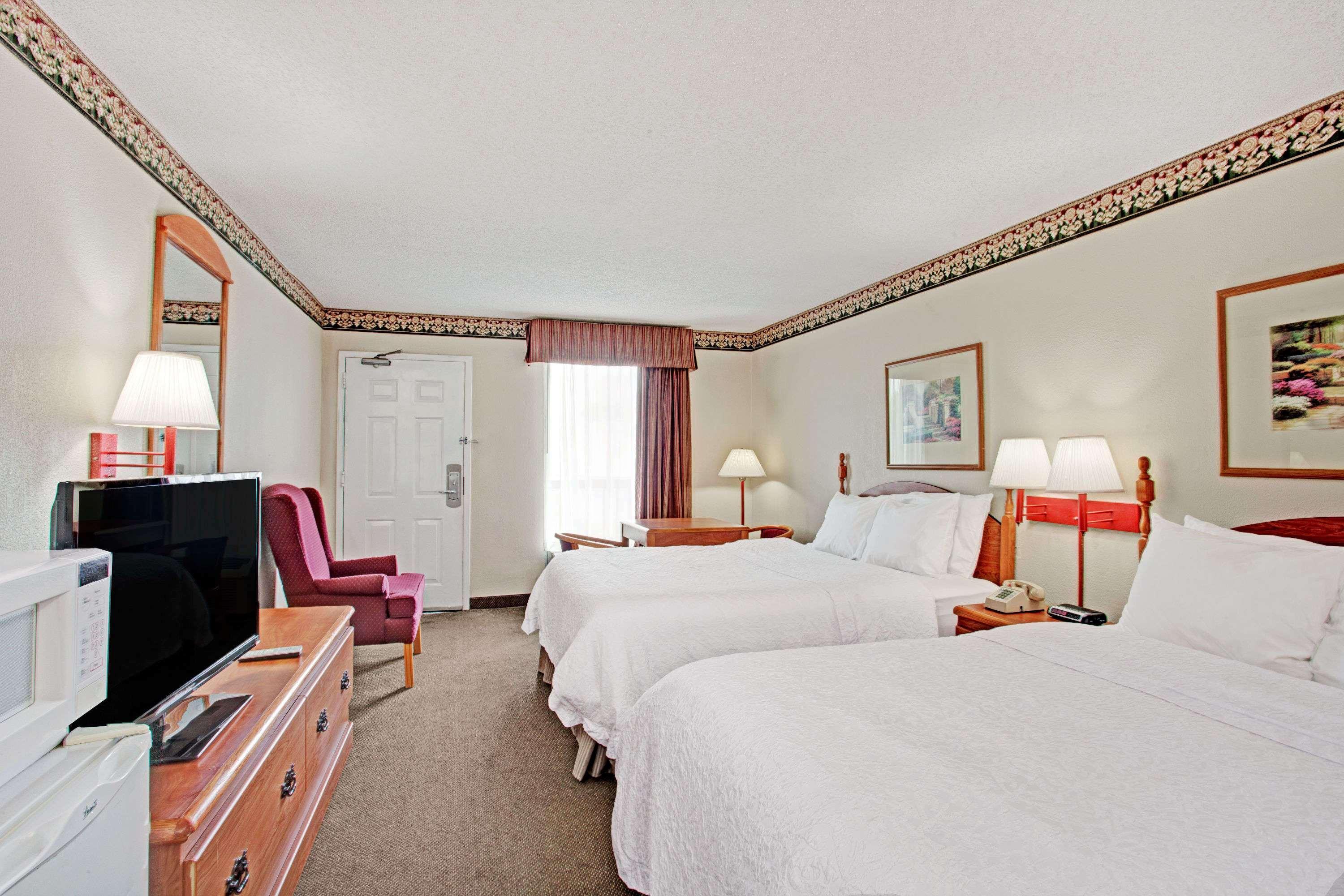 Days Inn & Suites By Wyndham Collierville Germantown Area Dış mekan fotoğraf