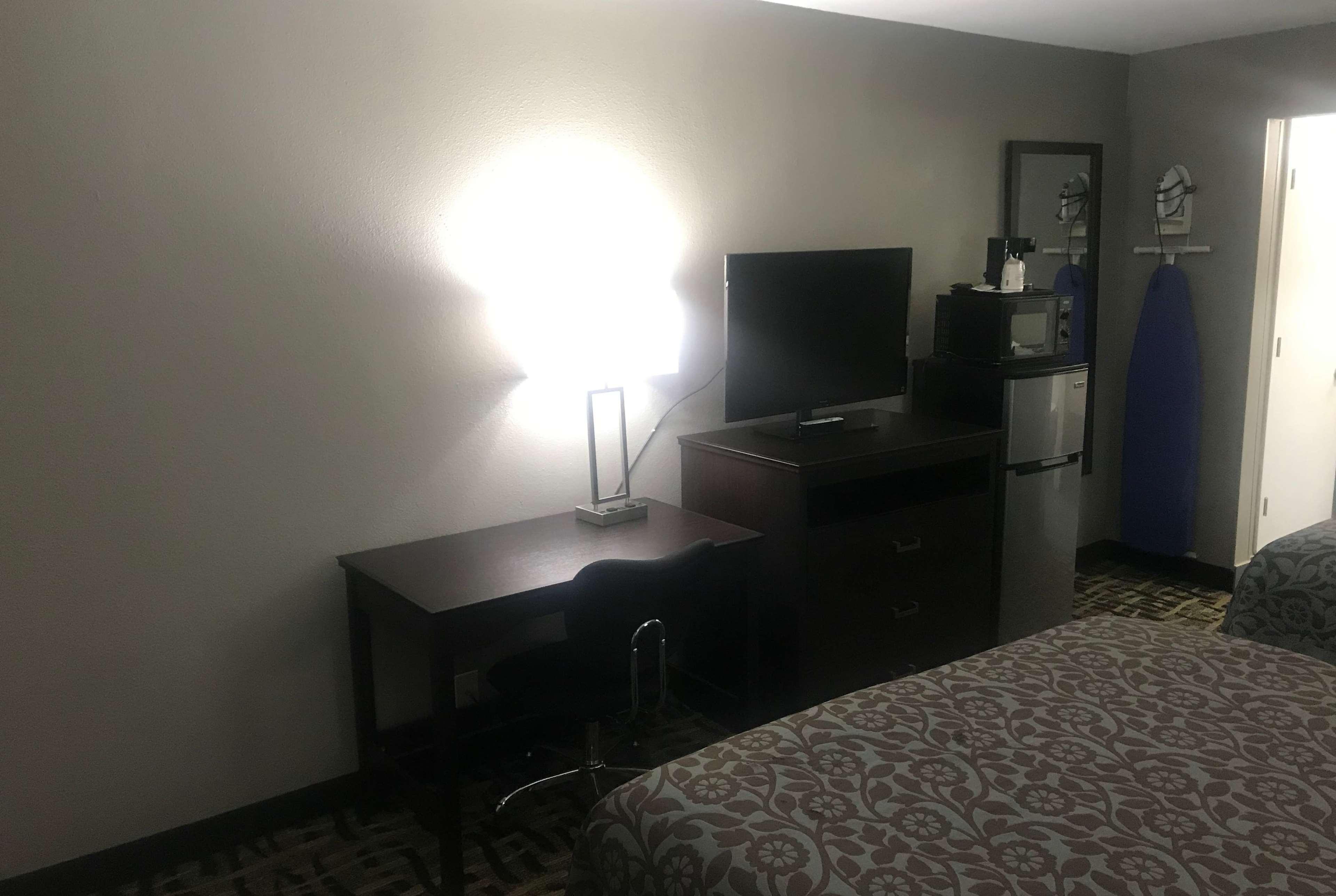 Days Inn & Suites By Wyndham Collierville Germantown Area Dış mekan fotoğraf
