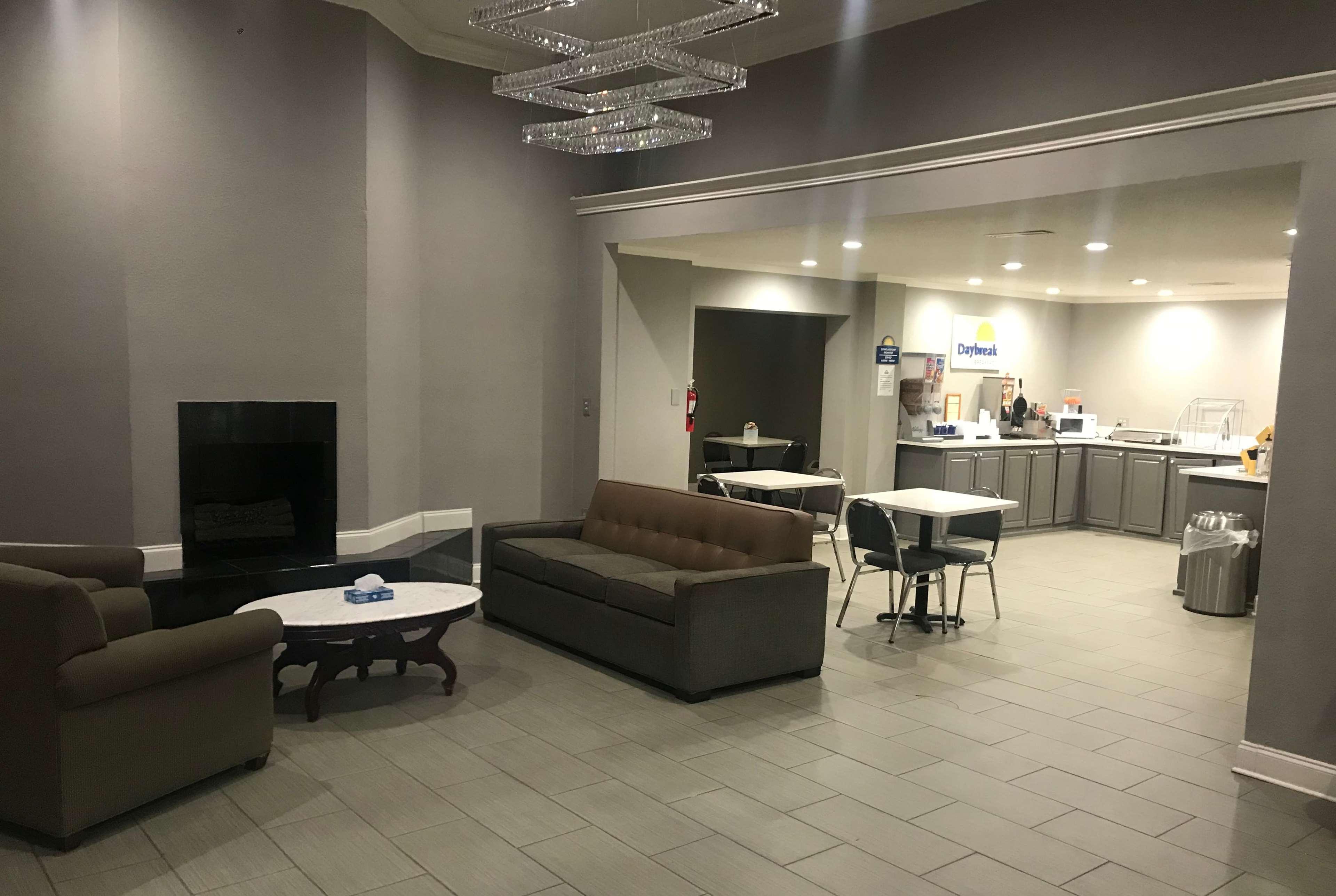 Days Inn & Suites By Wyndham Collierville Germantown Area Dış mekan fotoğraf