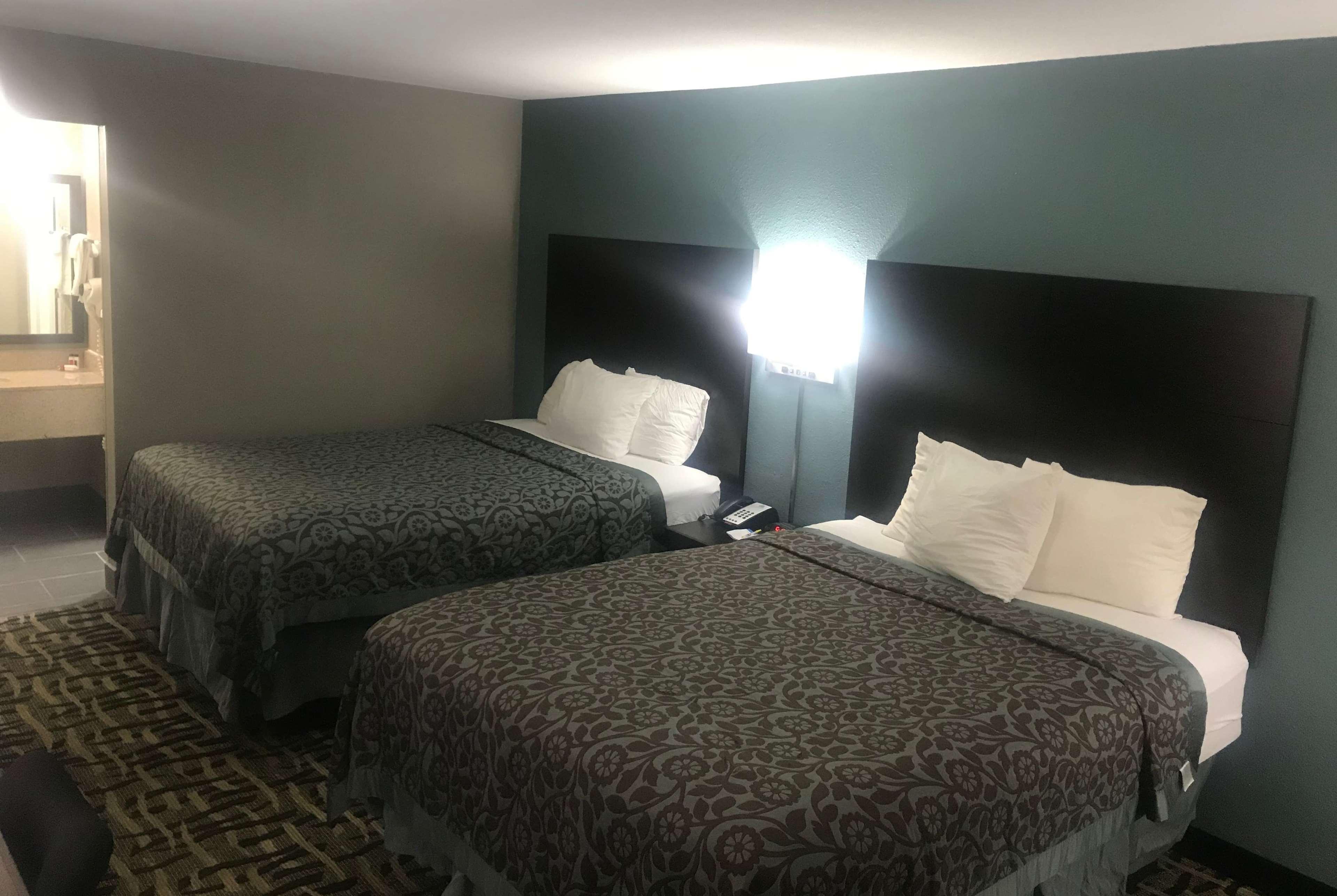Days Inn & Suites By Wyndham Collierville Germantown Area Dış mekan fotoğraf