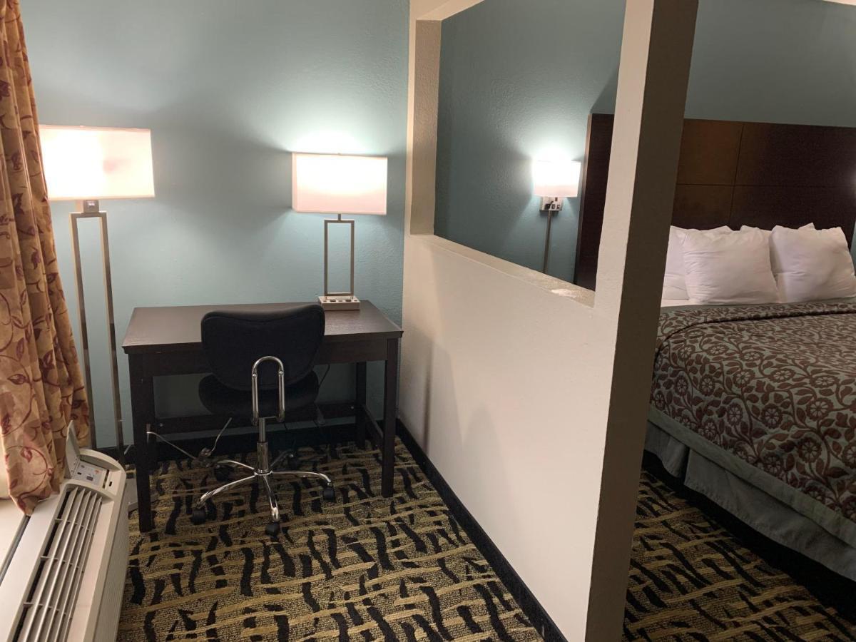 Days Inn & Suites By Wyndham Collierville Germantown Area Dış mekan fotoğraf